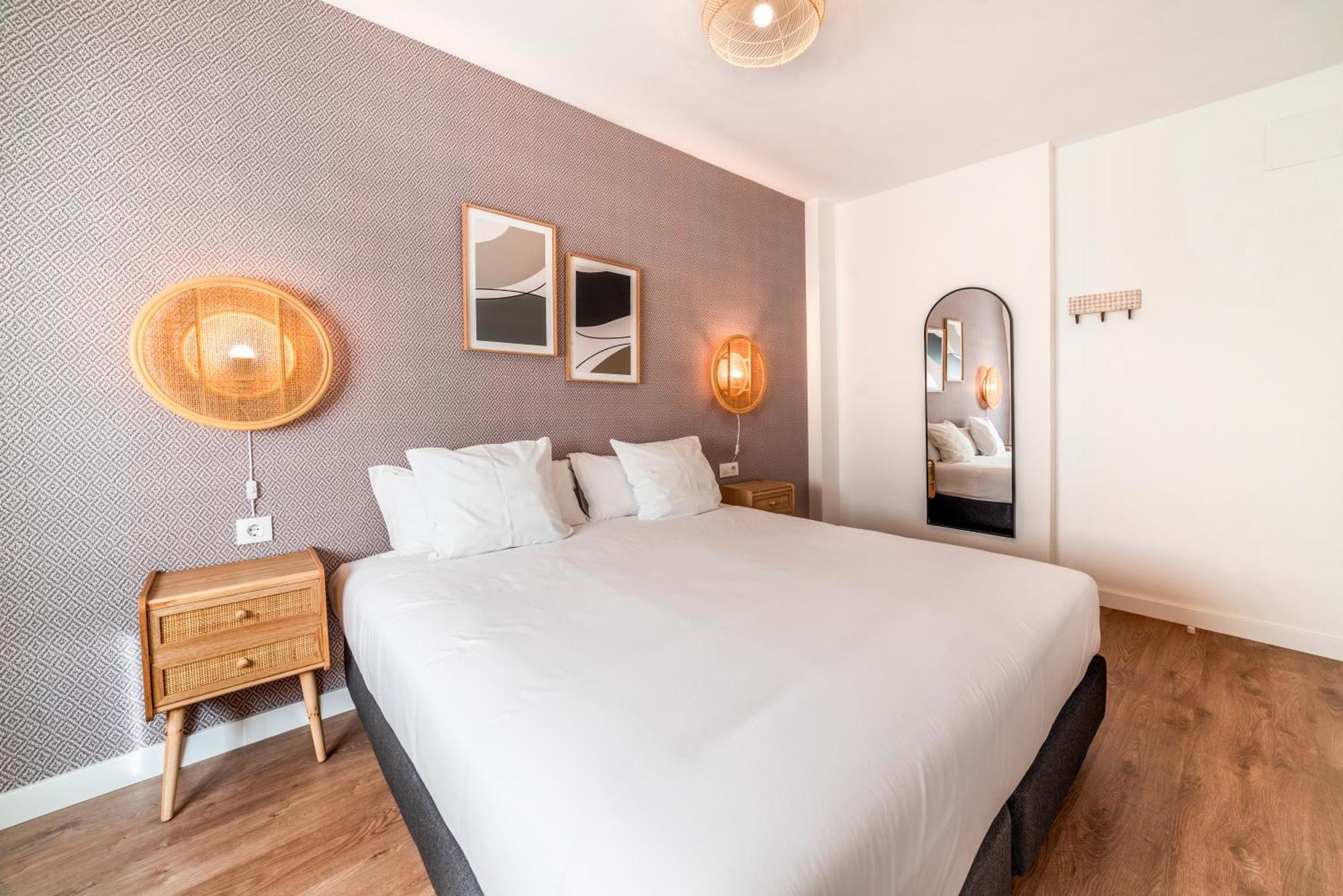 Sunn Amador De Los Rios, By Homing U Seville Room photo